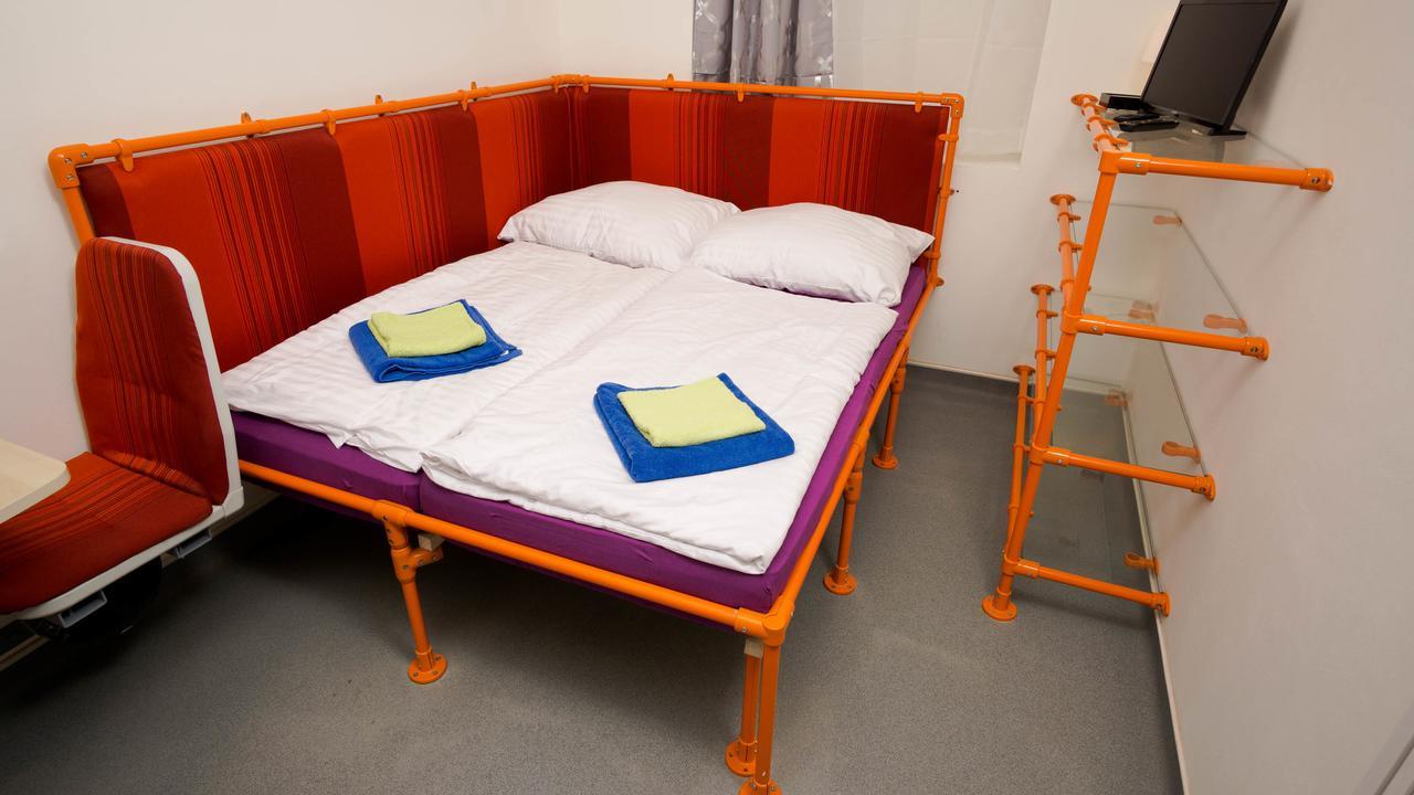 Metro Apartment Prague By Main Train And Bus Station Екстериор снимка