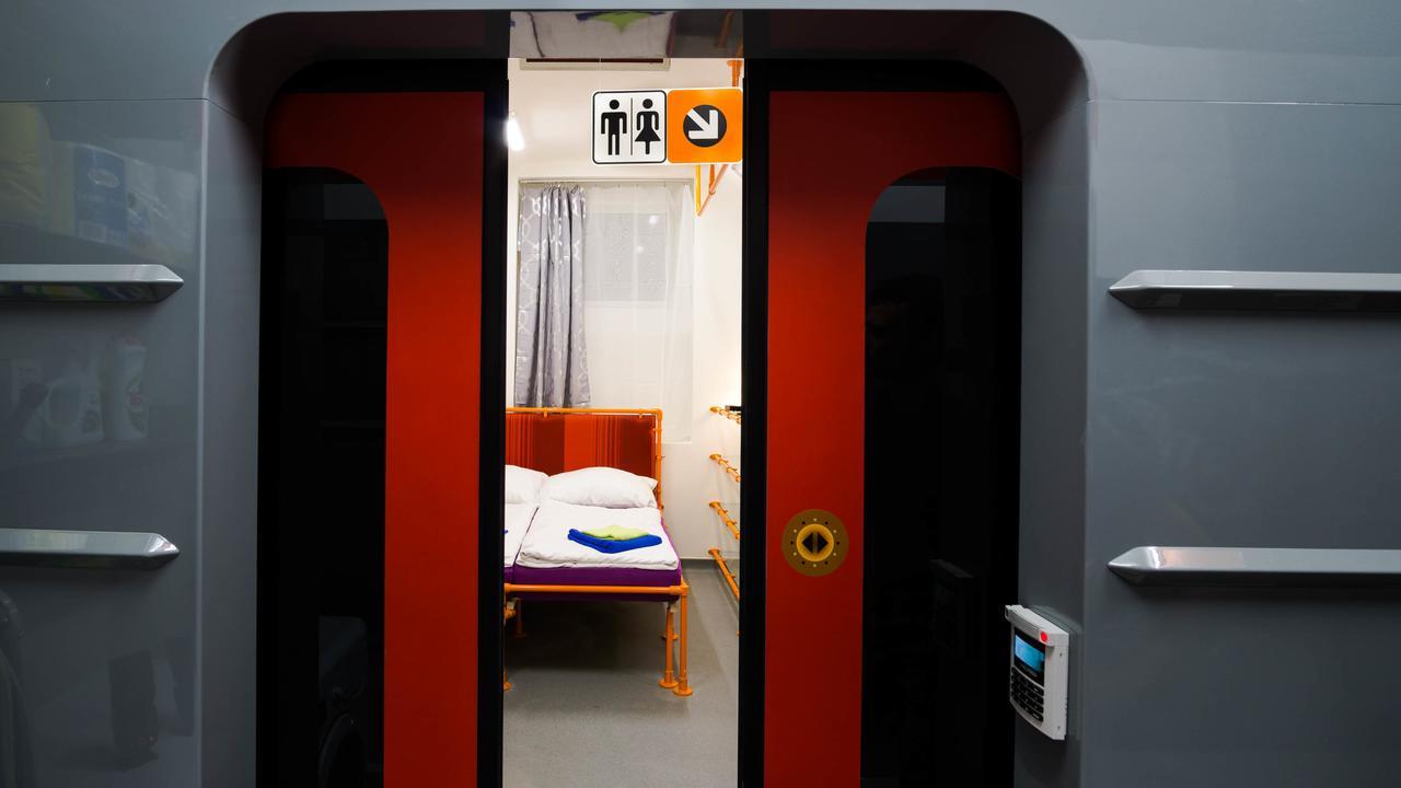 Metro Apartment Prague By Main Train And Bus Station Екстериор снимка